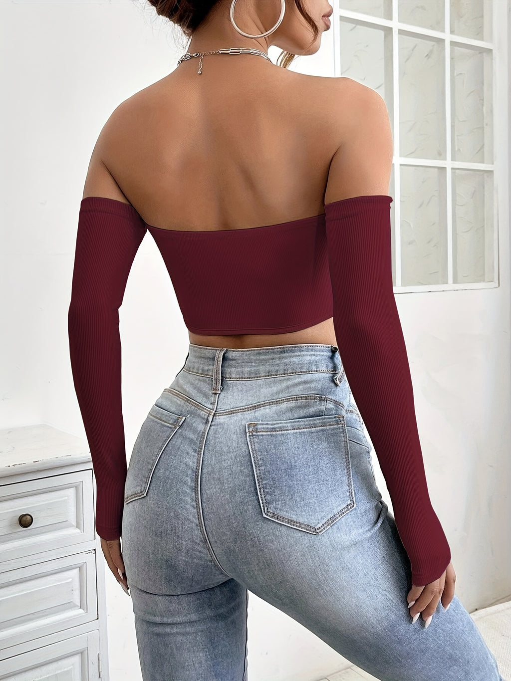 Women's Off-Shoulder Short Crop Top - Slim-Fit Sleeve Stretchy Shirt, Solid Black All-Season Versatile Top for Casual & Formal Outfits, Machine Washable Elegant Women's Fashion Apparel