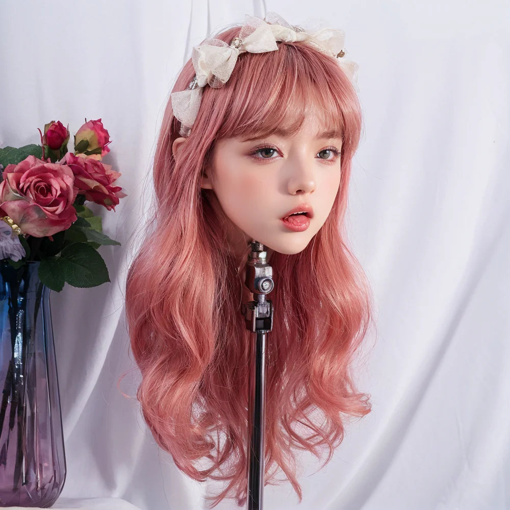 Real human hair body model head image, equipped with tools and clips - 100% smooth hair, suitable for hairstylists to display cl