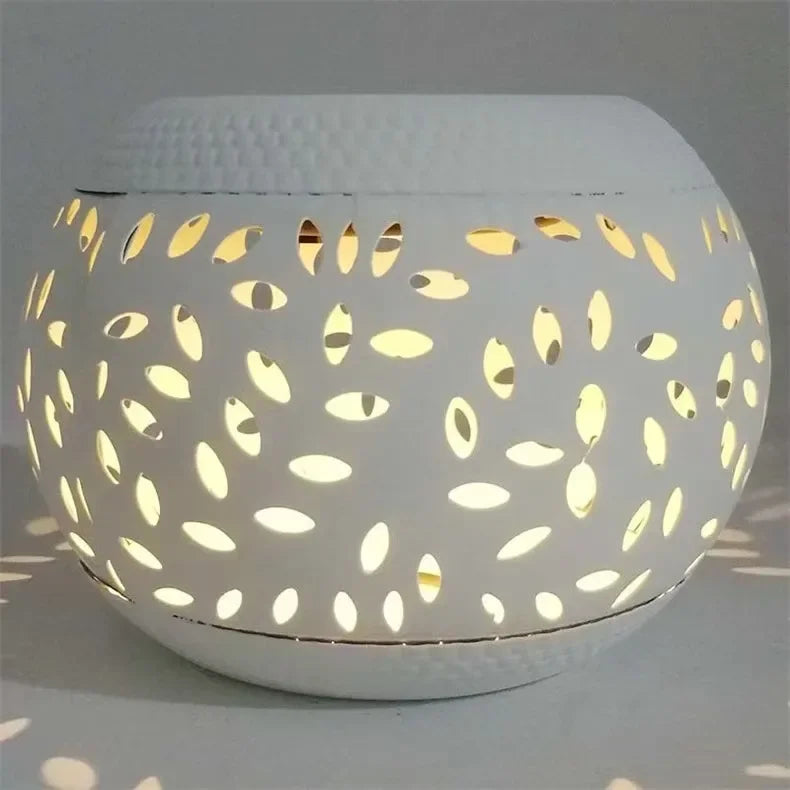 Solar Table Lights Outdoor Waterproof Metal Garden Projector Lamp Retro Gardening Lawn Atmosphere Lamp Decorative Landscape Lamp