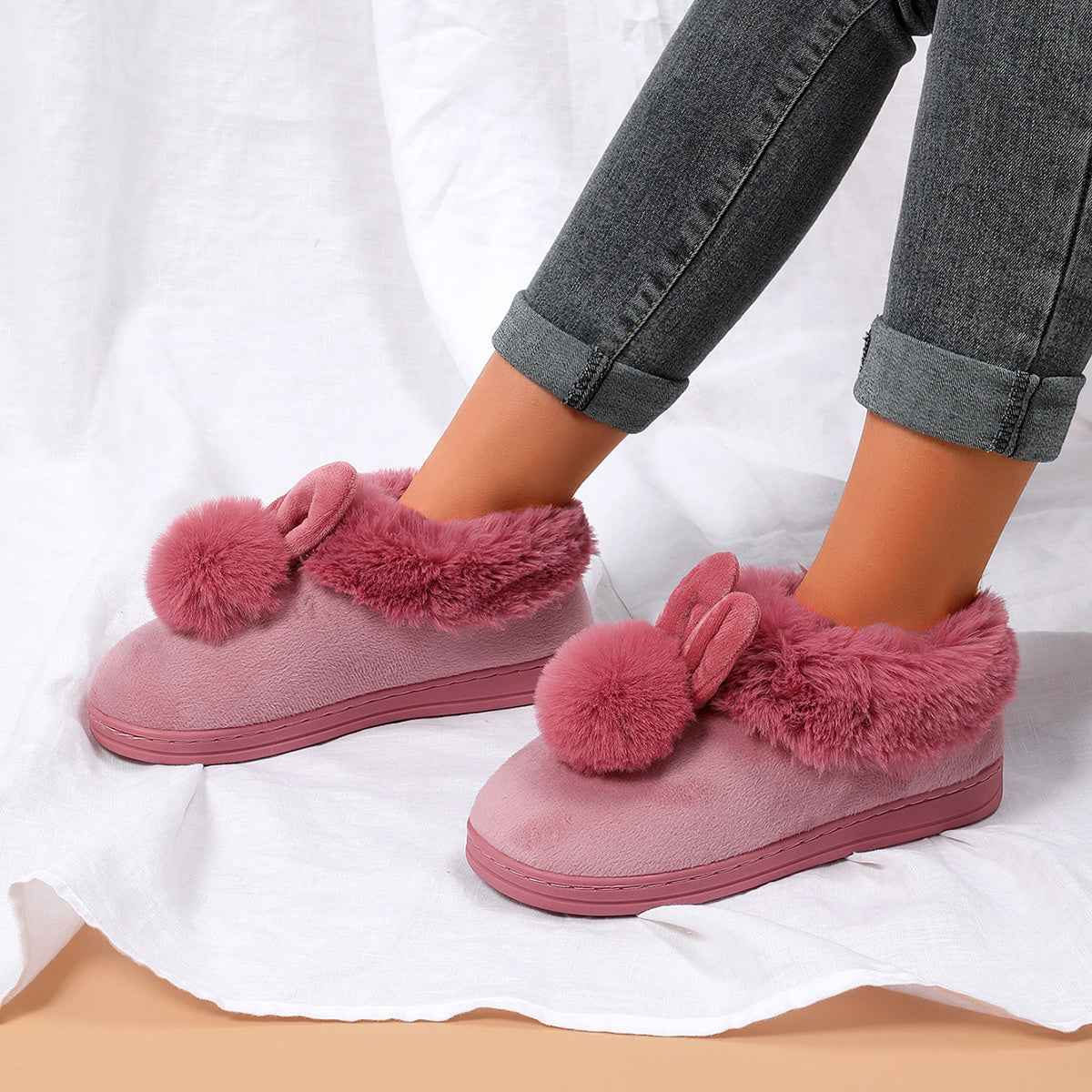 Ladies Home Shoes, Indoor Slippers, Cute Rabbit Plush Slippers